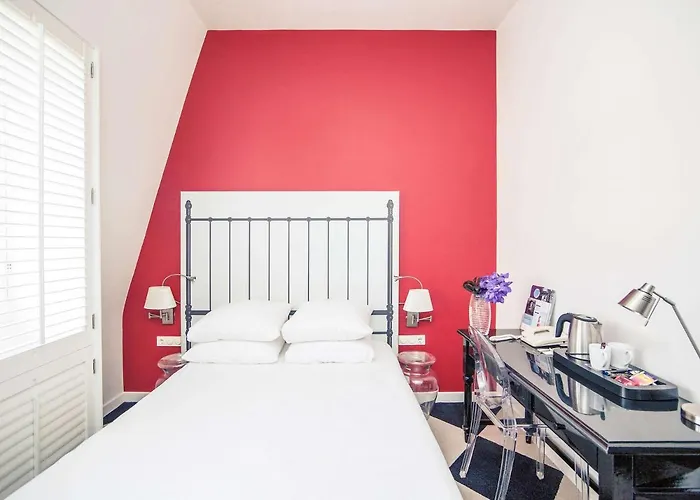 Mercure Centre Canal District 4*