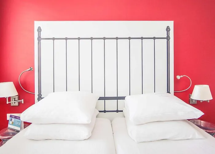 Mercure Centre Canal District