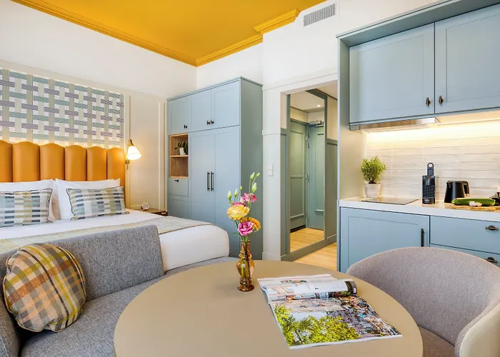 Hotel Mercure Centre Canal District