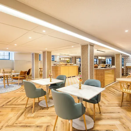 Mercure Centre Canal District 4* Амстердам