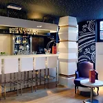 ホテル Mercure Centre Canal District 4*